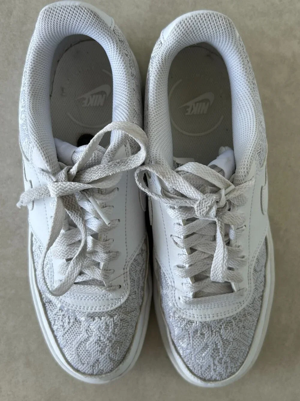 Nike Court Vision Low Women’s 9.5 White Lace Sneakers HJ5846-100